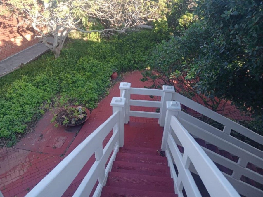 4 Bedroom Property for Sale in Paradise Beach Eastern Cape